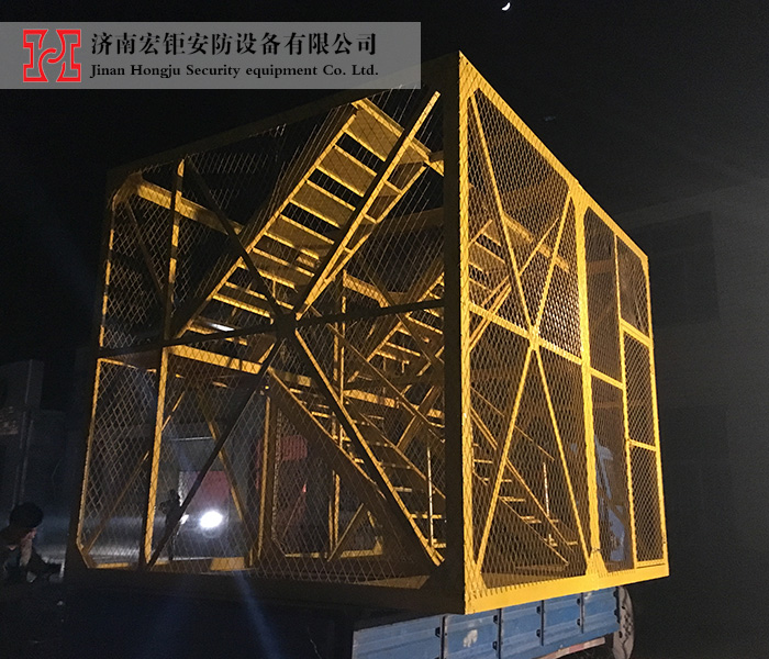 钢爬架（梯笼）-004